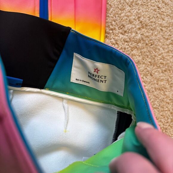 Perfect Moment Aurora High Rise Flare Ski Pants Waterproof Small Rainbow NWT - Picture 3 of 8